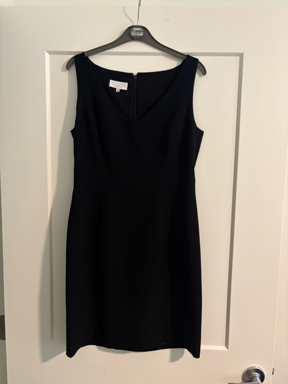 Harvey Nichols Black V-Neck Sleeveless Sheath Mini Dress